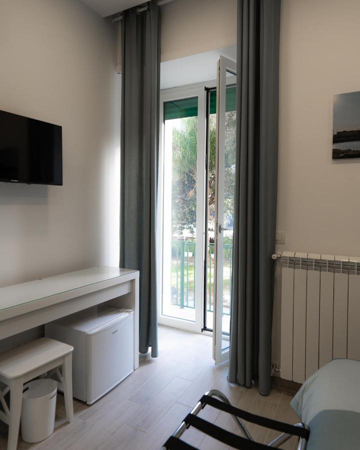 Dimora Cavour Hotel Nápoly Kültér fotó