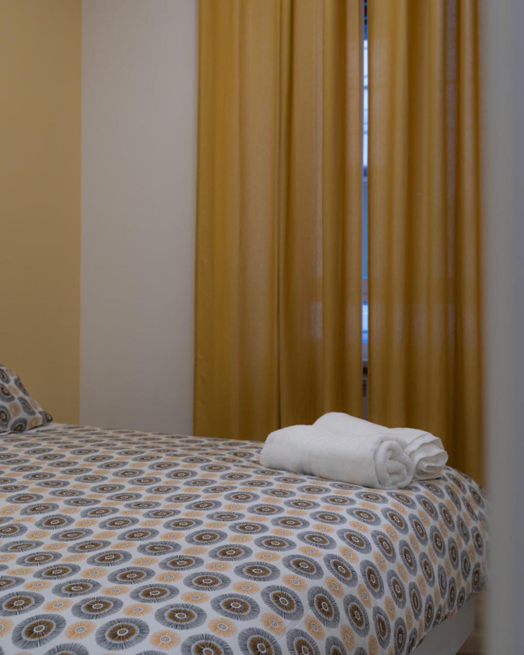 Dimora Cavour Hotel Nápoly Szoba fotó